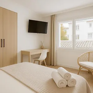 HOSTAL-PENSIÓN Y APARTAMENTO el MOLI Lloret de Mar